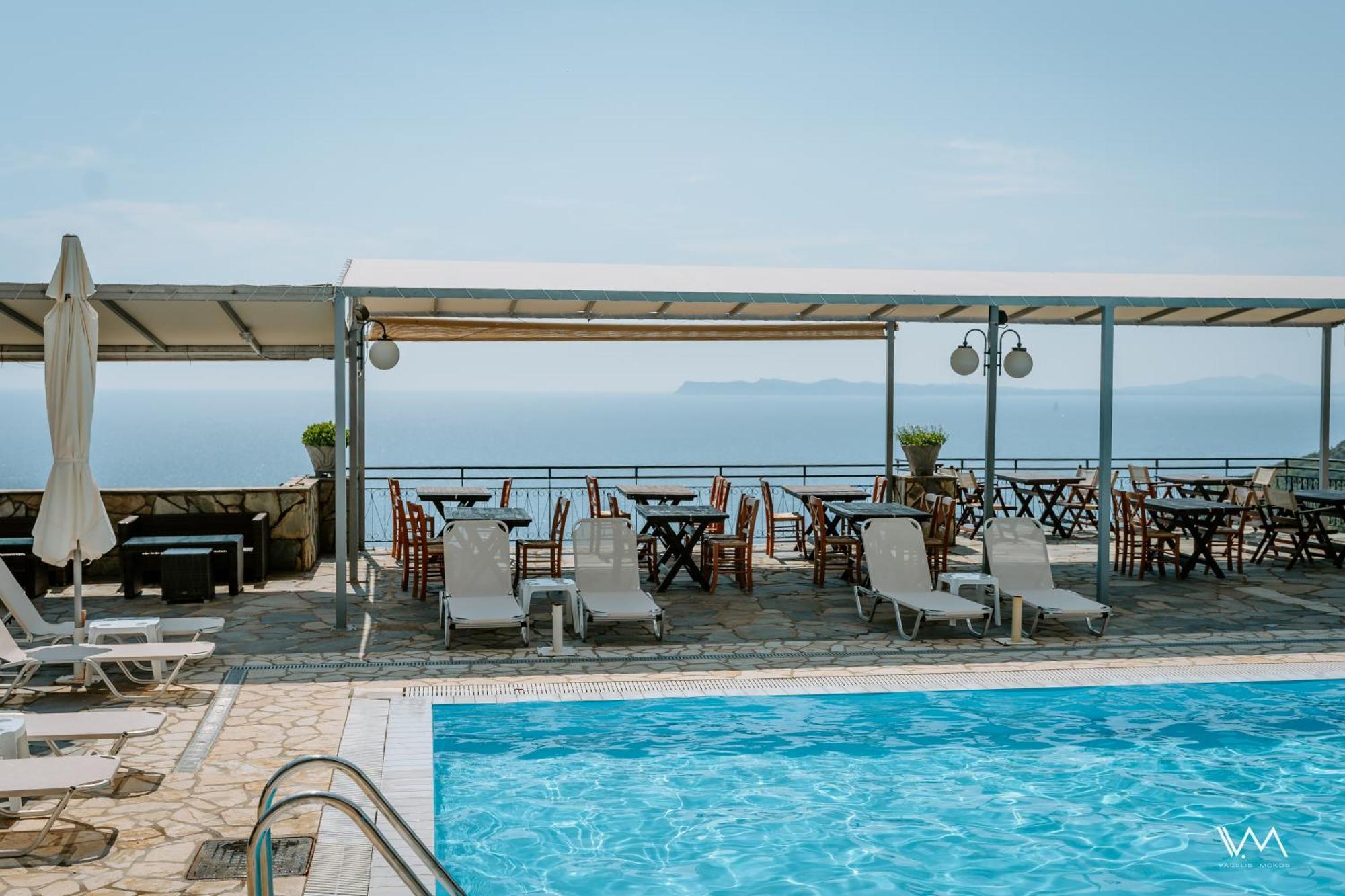 Arilla Beach Hotel Perdhika Exteriör bild