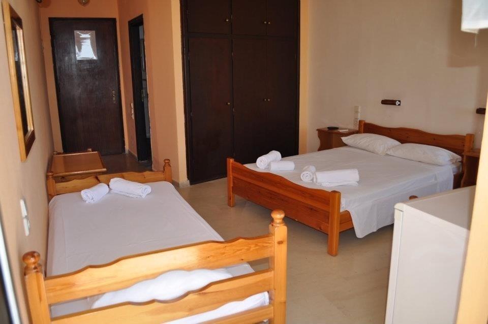 Arilla Beach Hotel Perdhika Rum bild
