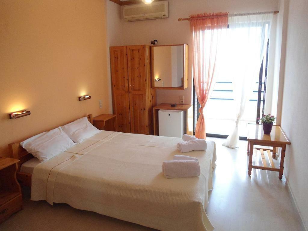 Arilla Beach Hotel Perdhika Exteriör bild